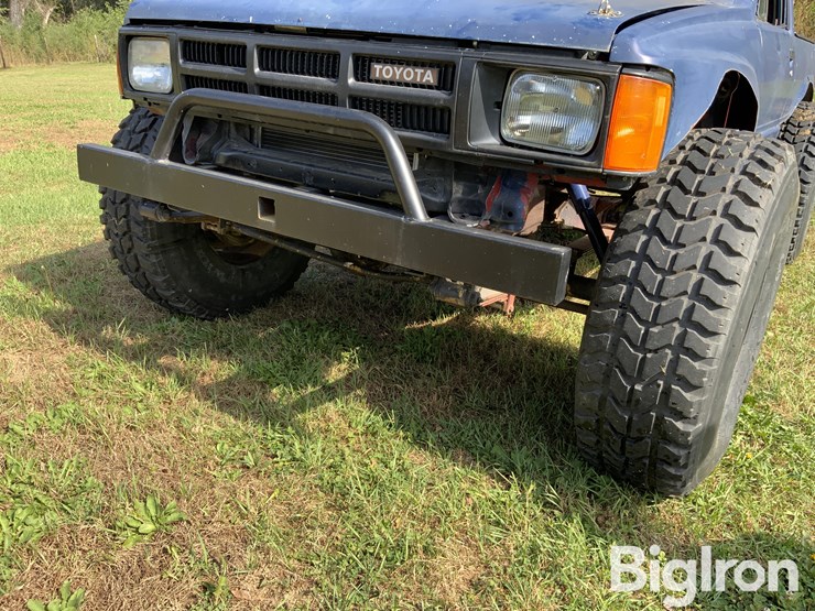 1986-jeep-fc170-image-16