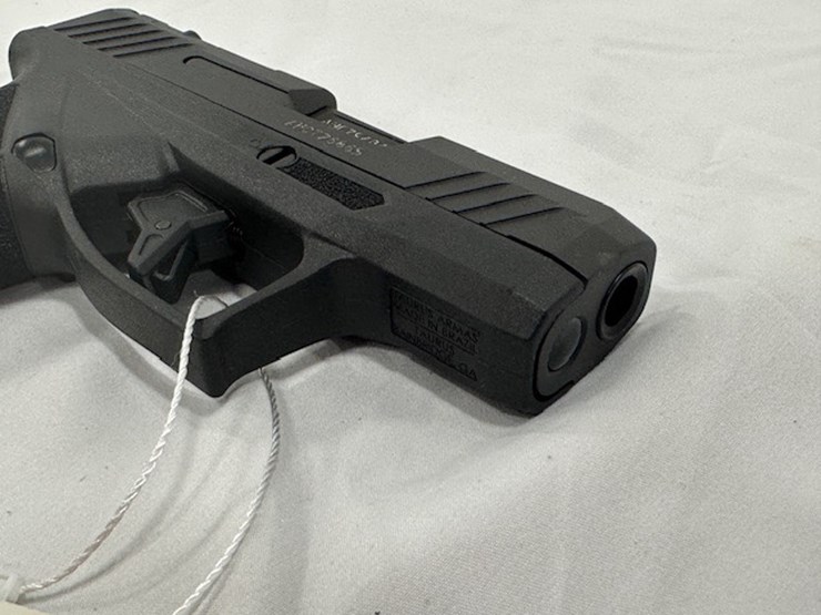 #2025-00059-•-taurus-gx4-pistol-image-51