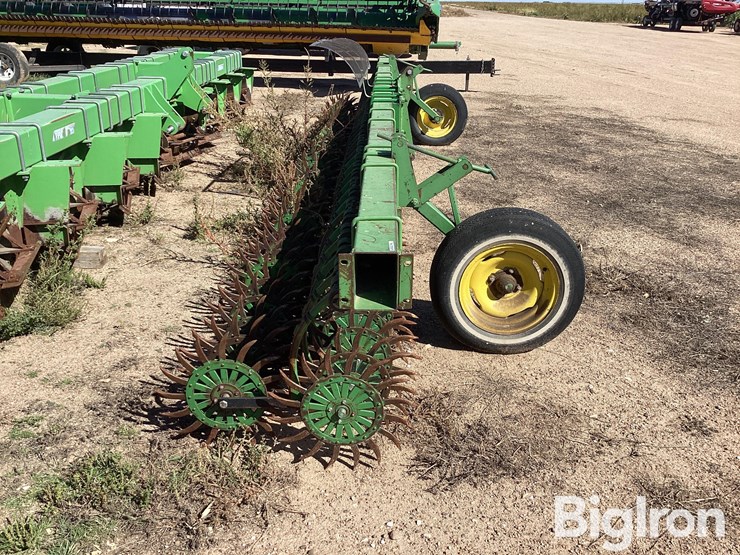 john-deere-20-image-4