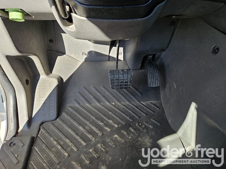 2019-international-lt-image-37