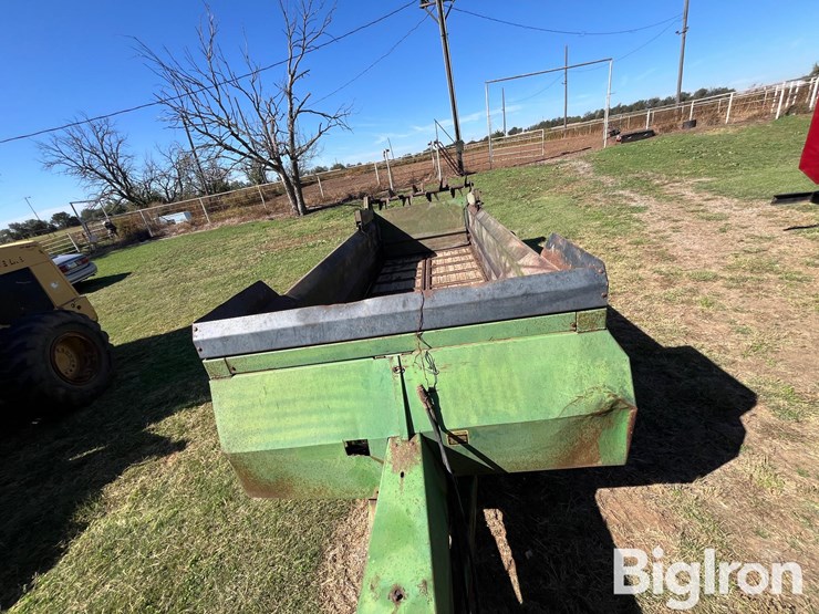 john-deere-680-image-2