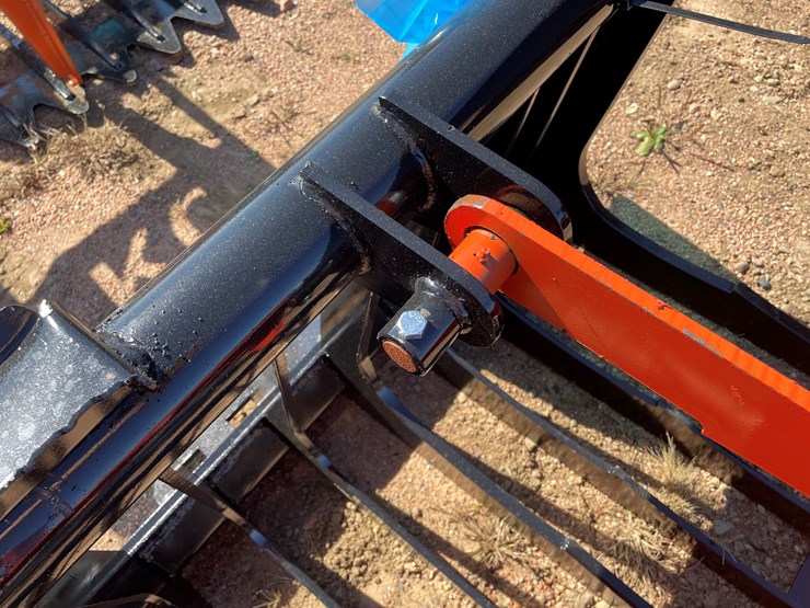 #4139-•-76"-skeleton-grapple-bucket-attachment-image-11