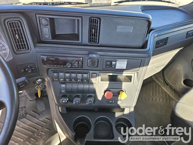 2019-international-lt-image-33