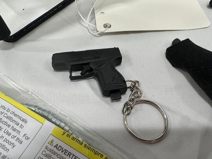 #2025-00059-•-taurus-gx4-pistol-image-5