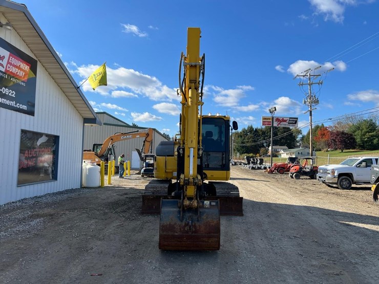 komatsu-pc88mr-11-image-8