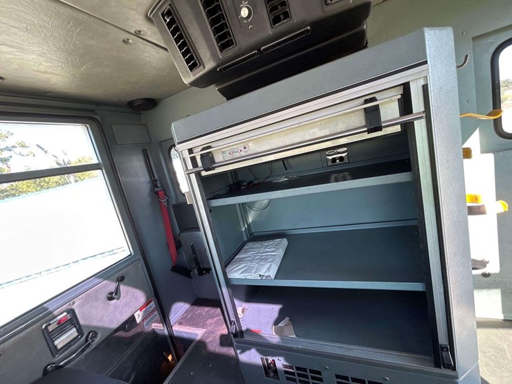 2007-pierce-dash-image-27