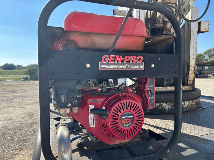 2005-international-durastar-4300-image-21