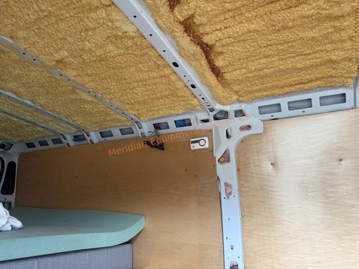 2015-dodge-ram-2500-image-26