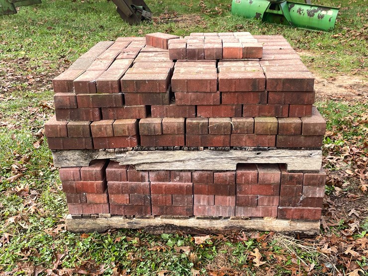 #6615-•-red-and-black-patio-pavers-image-6