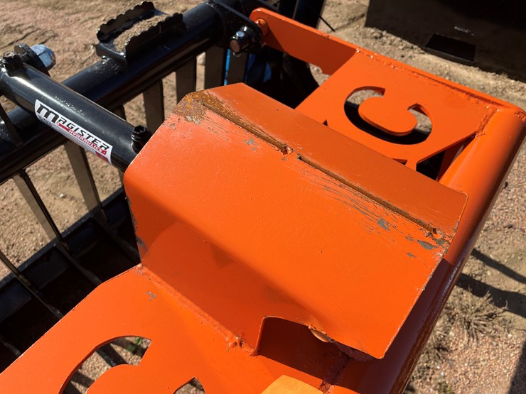 #4140-•-76"-skeleton-grapple-bucket-attachment-image-8