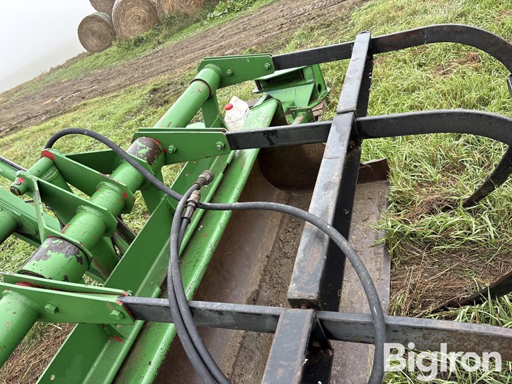 john-deere-265-image-14