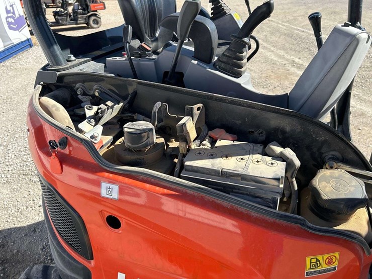 2023-kubota-u27-4-image-21