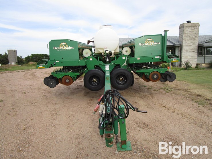 2012-great-plains-2s2600hd-image-2