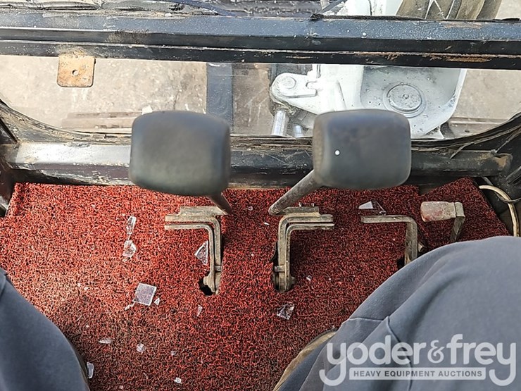 bobcat-331g-image-32