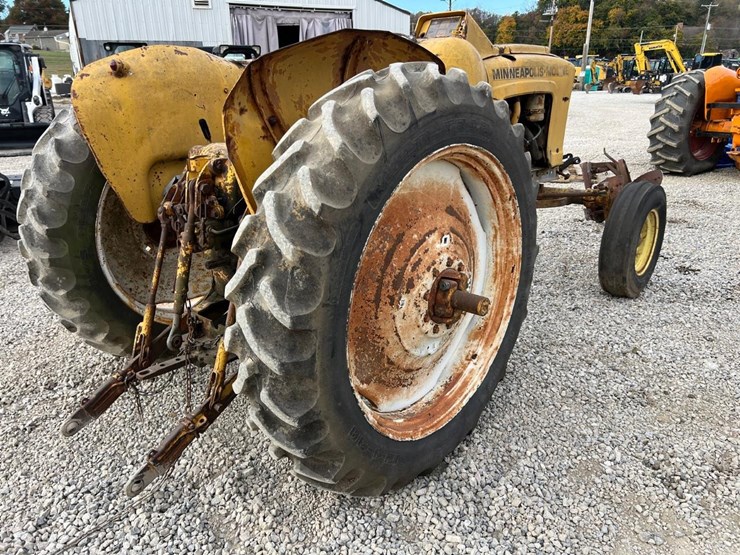 minneapolis-moline-5-star-image-15