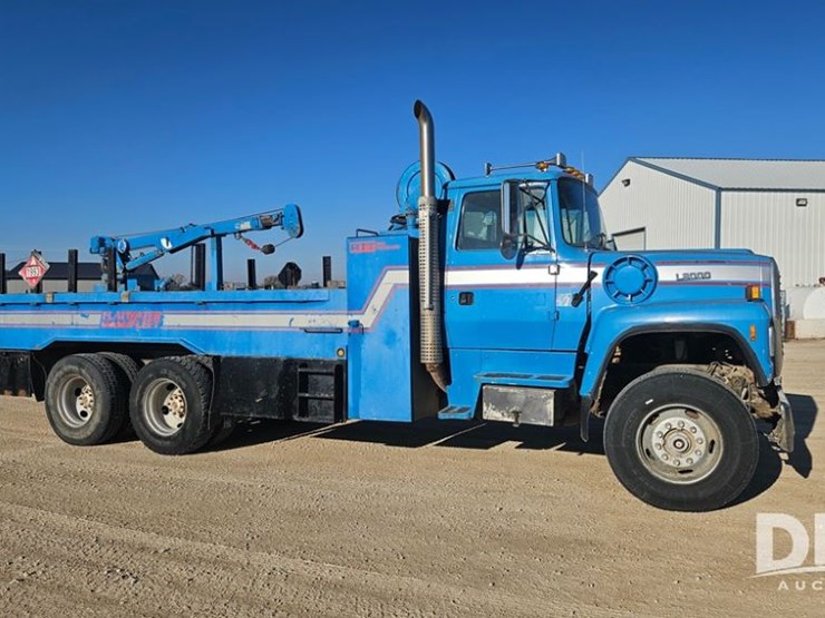 1996-ford-lt9000-image-2