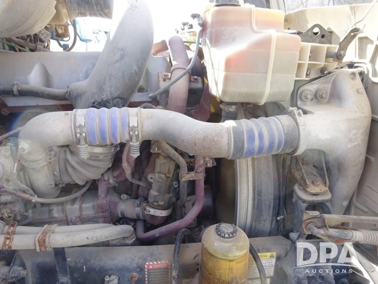 2014-mack-pinnacle-truck-(pz13988,-unit-239)-image-75