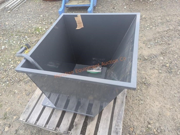 ir-steel-dump-hopper-image-4