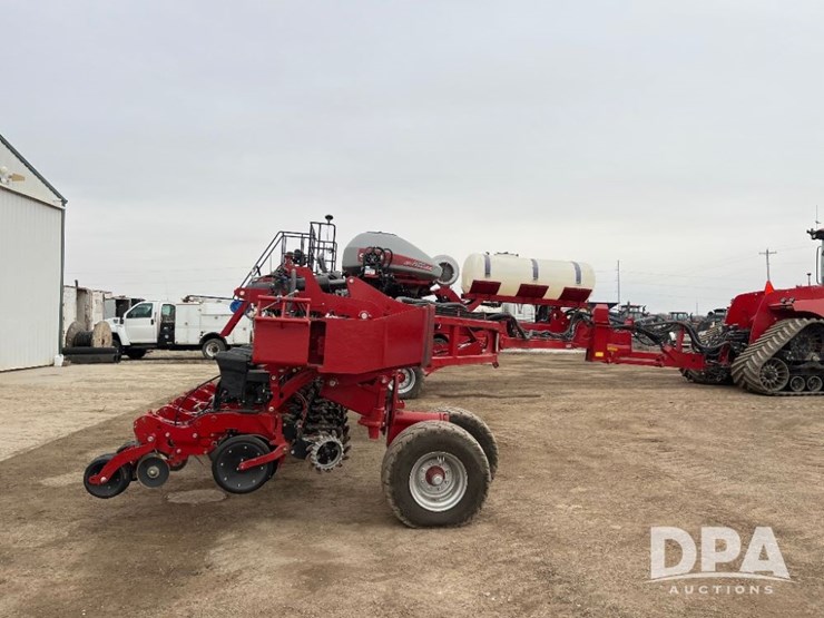 2022-case-ih-2160-image-12
