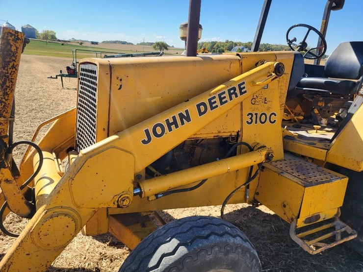 deere-310c-image-11