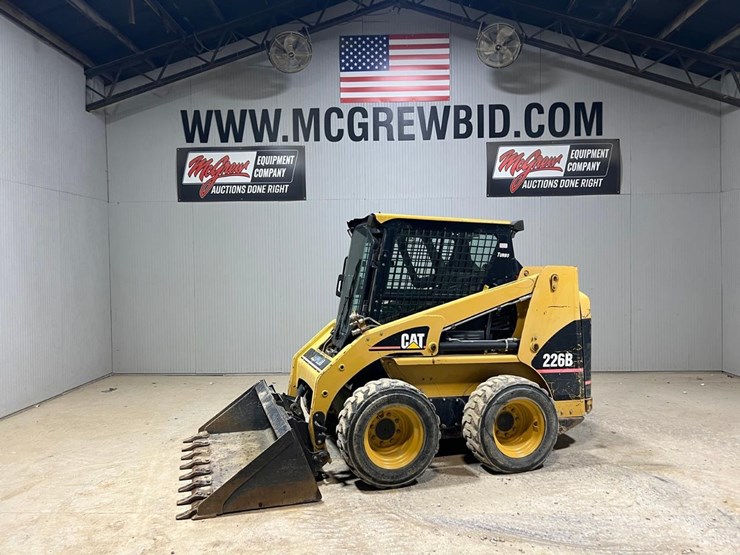 caterpillar-226-image-1