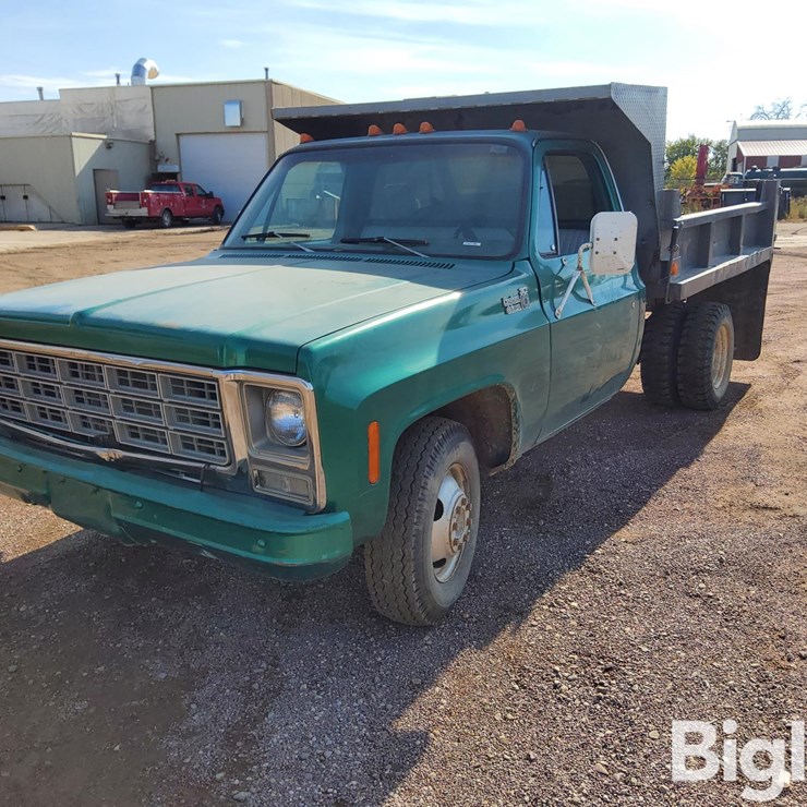1979 CHEVROLET CUSTOM DELUXE 30