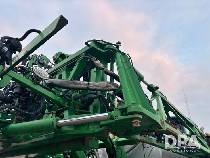 2018-john-deere-r4045-image-49