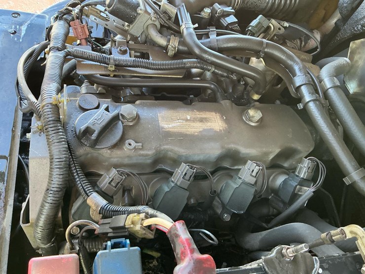 caterpillar-c5000-image-18