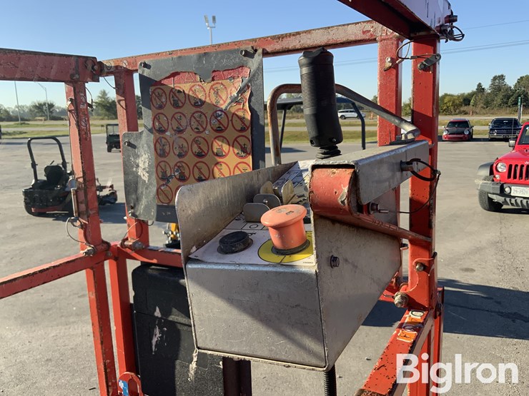 2014-skyjack-sjiii3226-image-18