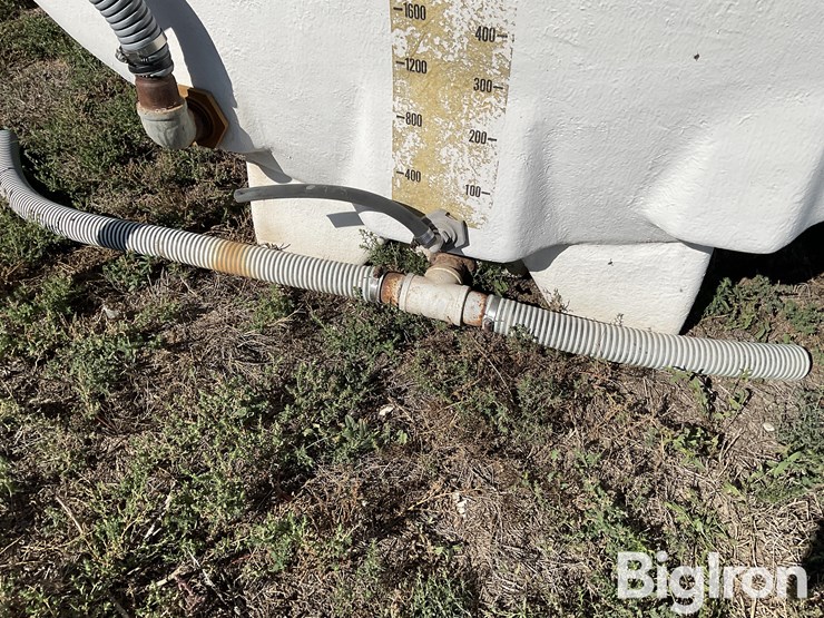 1600-gallon-liquid-fertilizer-poly-tank-image-20