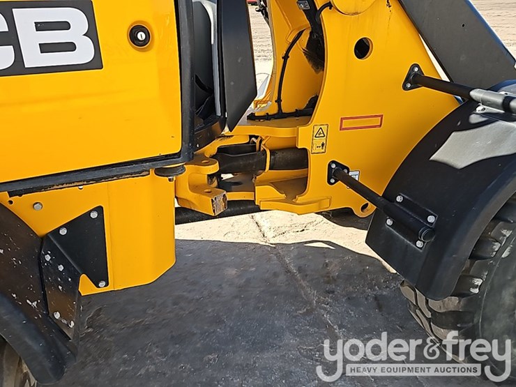2023-jcb-407-image-8