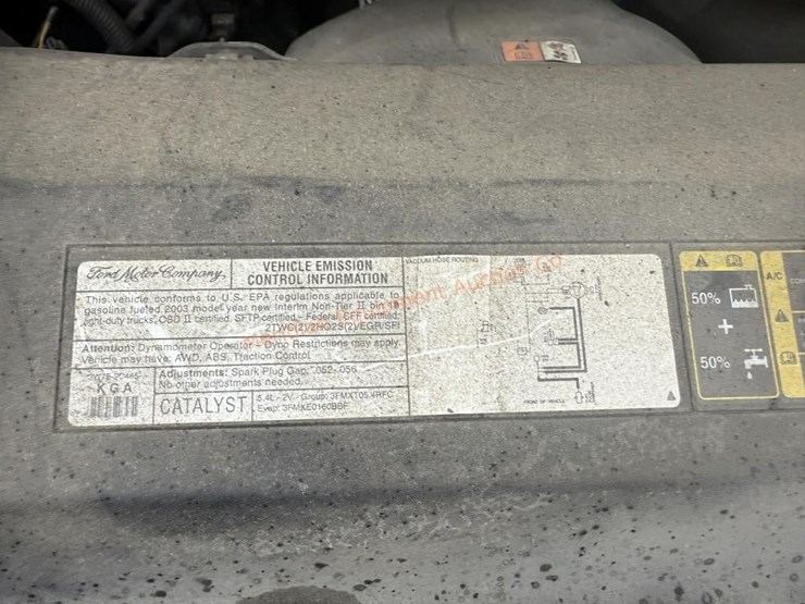 2003-ford-expedition-image-42