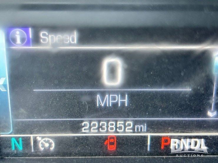 2018-chevrolet-silverado-image-78