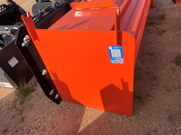 #4080-•-8"-hd-snow-pusher-attachment-image-2