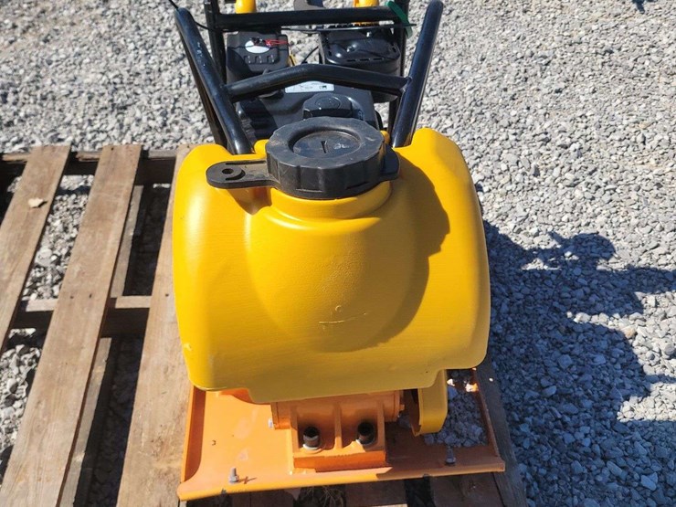 vibratory-plate-compactor-image-10