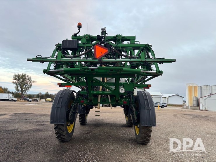 2018-john-deere-r4045-image-10