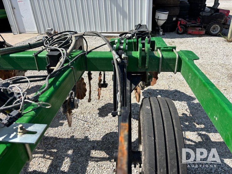 2021-unverferth-3500-image-32