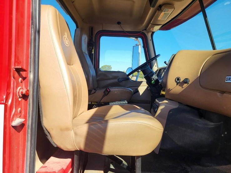 2004-mack-granite-cv713-image-71