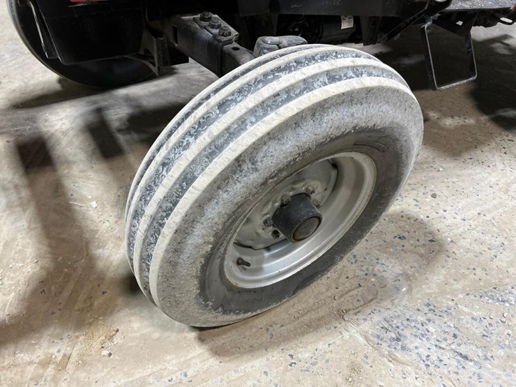 case-ih-3220-image-12