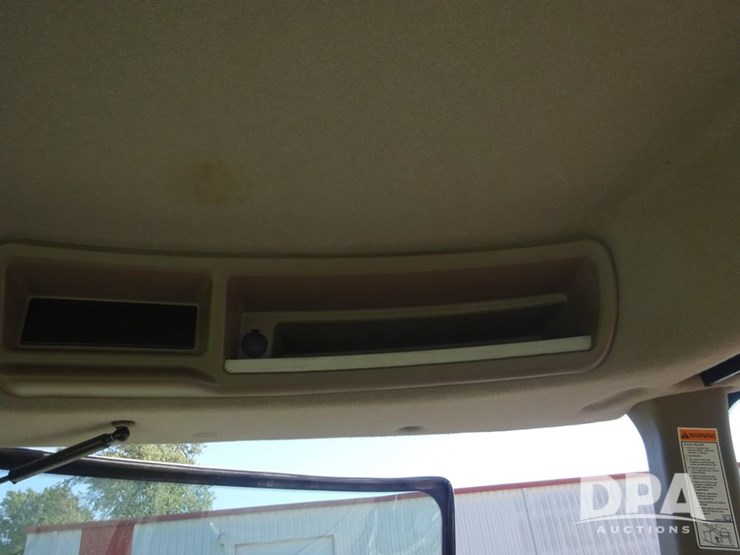 2011-case-ih-titan-4530-image-93