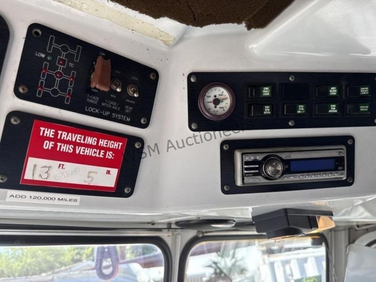 oshkosh-f2146-image-32