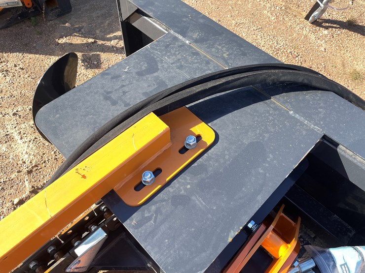 #4095-•-wolverine-hydraulic-trencher-attachment-image-2