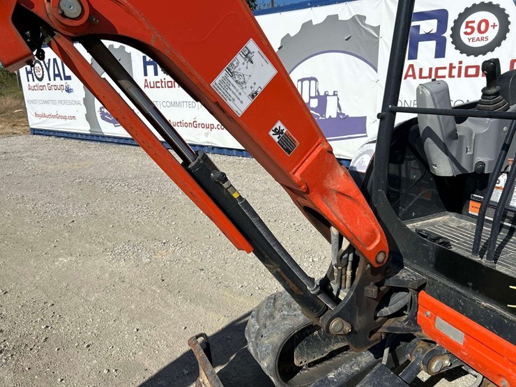 2023-kubota-u27-4-image-18