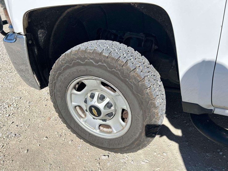 2016-chevrolet-silverado-2500-image-28