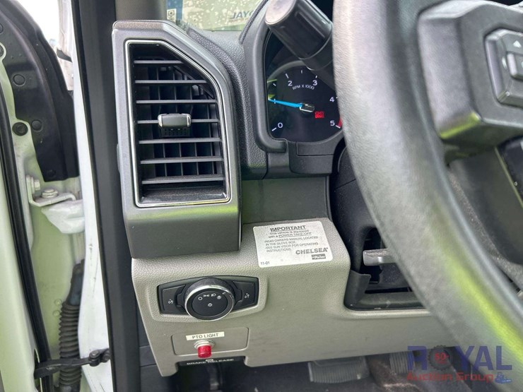 2018-ford-f550-image-15