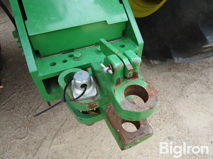 2014-john-deere-9410r-image-10