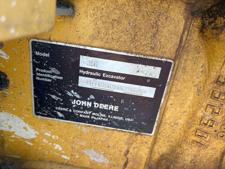 2016-deere-35g-image-4