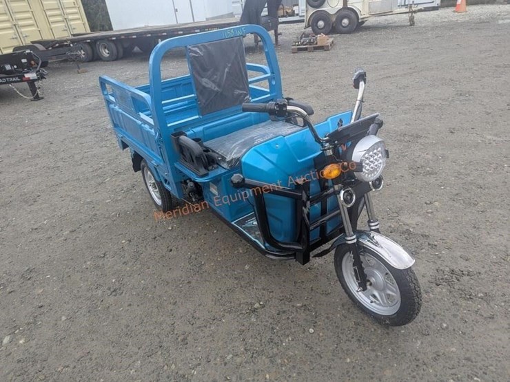 2025-ir-electric-tricycle-image-2