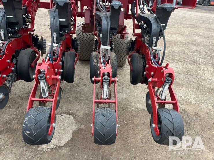2022-case-ih-2160-image-32