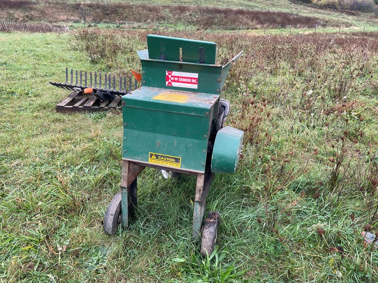 #8147-•-w-w-grinder-image-2